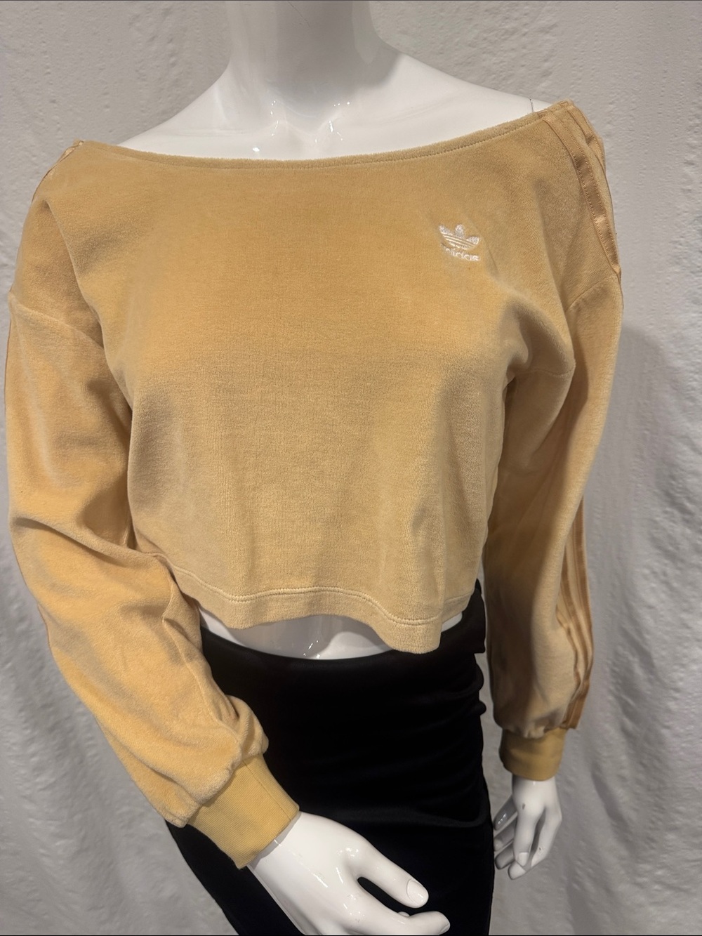 adidas Velour Cropped Sweatshirt-Small